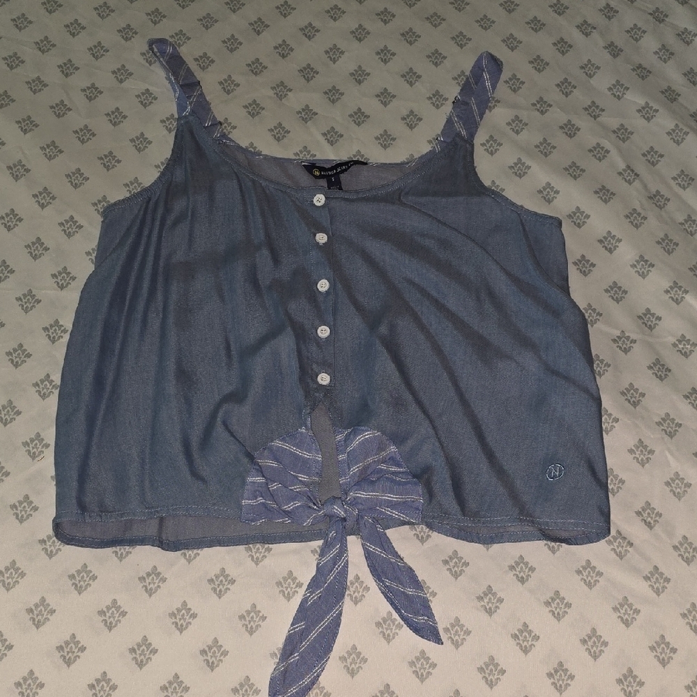 Nautica Chic Blue Sleeveless Blouse with Tie-Front